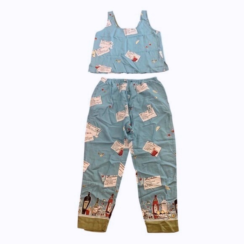 Weekend Traffic Women's 2 Piece Pajama Set Sleeveless Top Pants Cocktail Print S